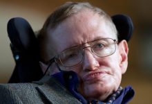 O físico britânico Stephen Hawking