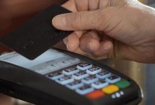 Para se prevenir, corte o cartão de crédito antes de descartá-lo