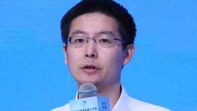 20.ago.2026 - Wang Xingxing, CEO da Unitree, durante a Conferência Mundial de Robôs, realizada em Pequim, na China