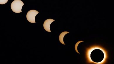 12.ago.26 - Montagem feita com sete fases do eclipse solar em Arija, Espanha
