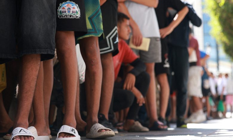 Instagram impulsiona rede de golpes que promete ajudar migrantes a chegar à Ceuta por até R$ 2,8 mil