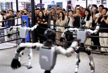 Robôs que dançam e trabalham: gigante chinesa estreia na bolsa
