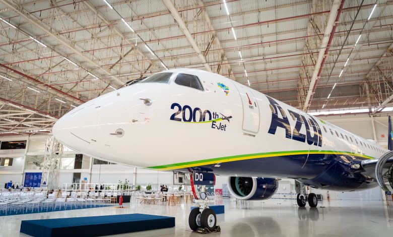 Aviões equipados com GPS que apresentou pane global são fabricados pela Embraer em São José dos Campos, SP