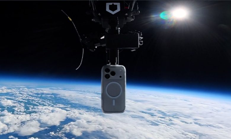 Da estratosfera: iPhone 17 Pro resiste a queda de 30 km de altitude e bate recorde