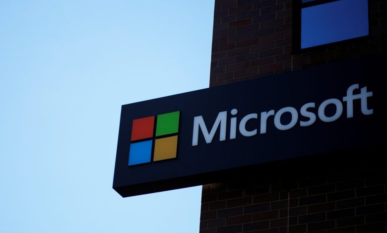 Diretor da Microsoft chamou de 'roubo' uso de reportagens do NYT para treinar modelos da própria empresa e da OpenAI