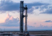 Starship, nave de futuras missões à Lua, fará 1º voo com voltas completas na Terra nesta segunda; veja o que esperar