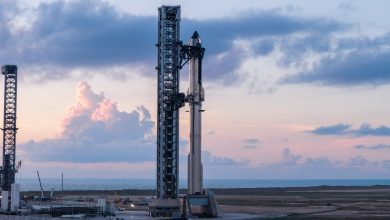 Starship, nave de futuras missões à Lua, fará 1º voo com voltas completas na Terra nesta segunda; veja o que esperar