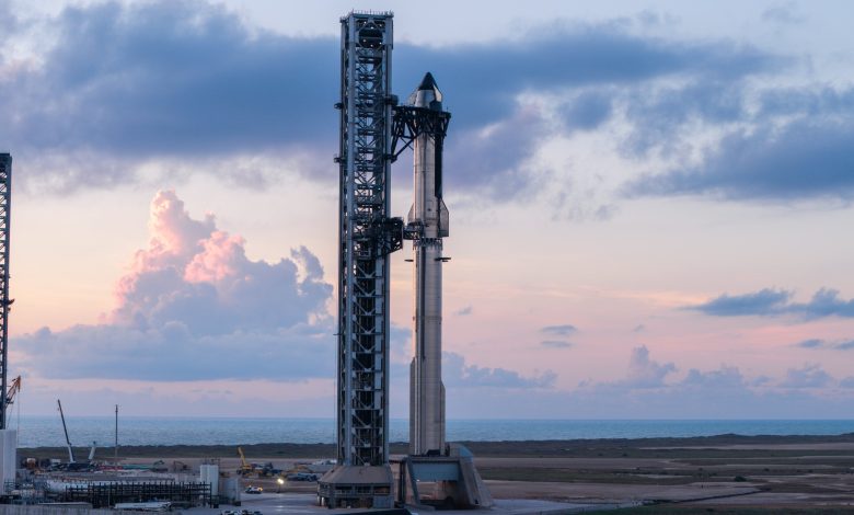 Starship, nave de futuras missões à Lua, fará 1º voo com voltas completas na Terra nesta segunda; veja o que esperar