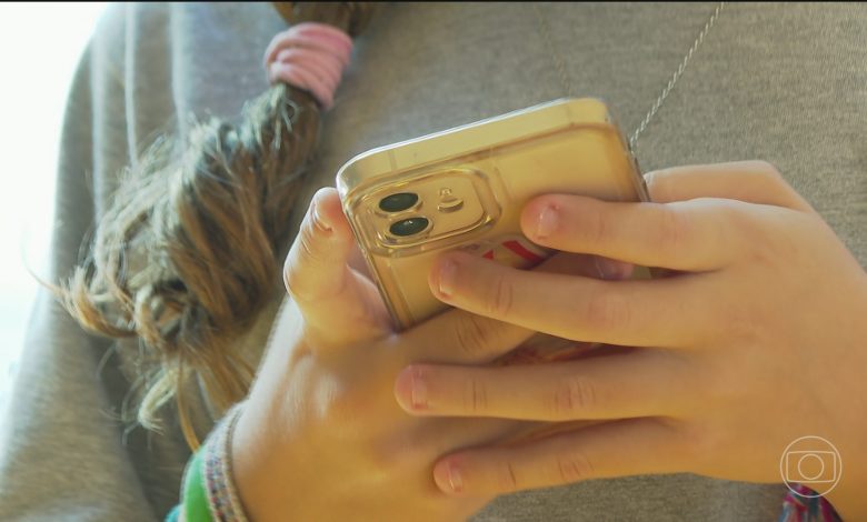 TikTok firma acordo de até R$ 1,5 bilhão e terá de impor limite de 2 horas por dia
